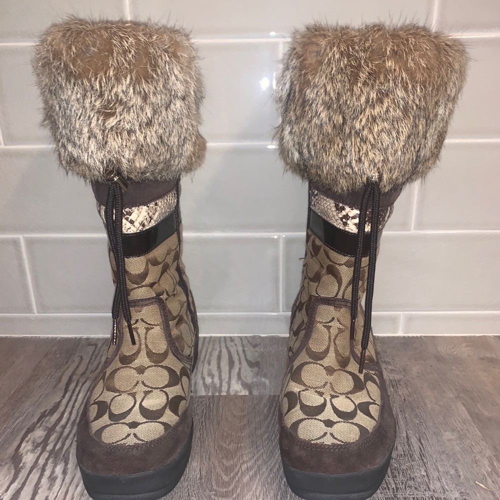 Coach snow boots